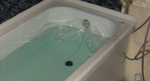 Установкой акрилового вкладыша | Радужный